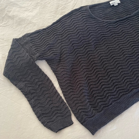 Covet 100% Cotton Sweater - Picture 7 of 8